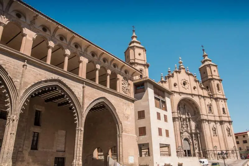 Vista de Alcañiz para el directorio de Empresas de alquiler de maquinaria