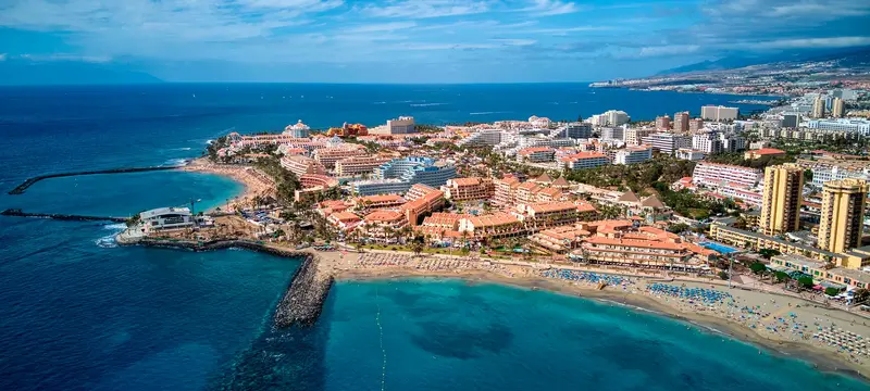 Vista de Arona para el directorio de Empresas de alquiler de maquinaria