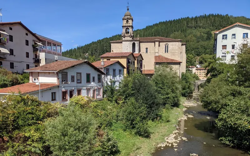 Vista de Bergara para el directorio de Empresas de alquiler de maquinaria