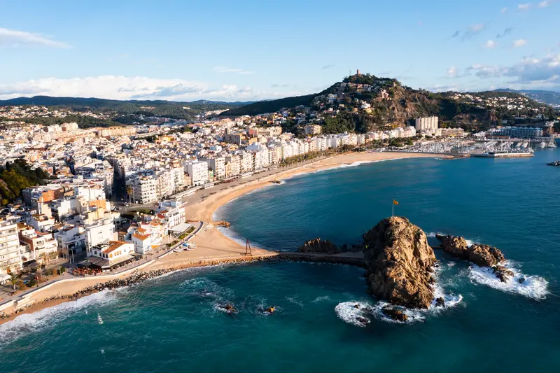 Vista de Blanes para el directorio de Empresas de alquiler de maquinaria