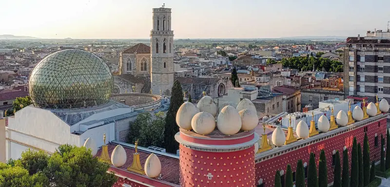 Vista de Figueres para el directorio de Empresas de alquiler de maquinaria