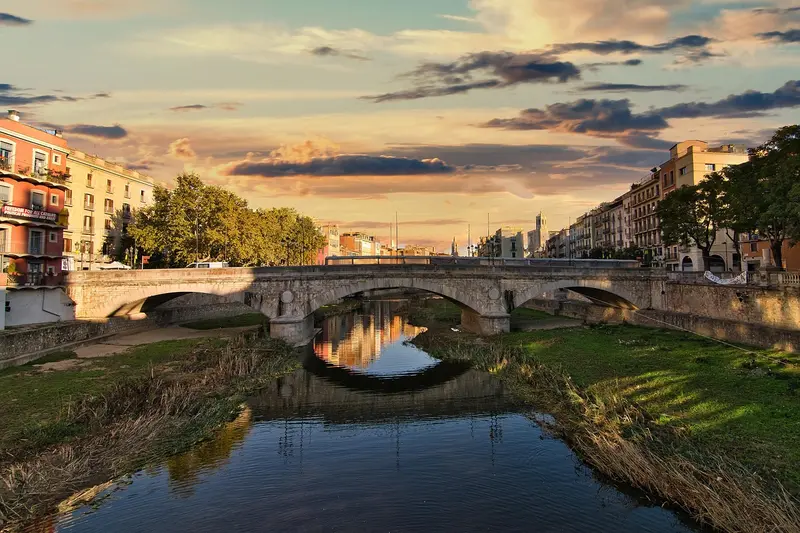 Vista de Girona para el directorio de Empresas de alquiler de maquinaria