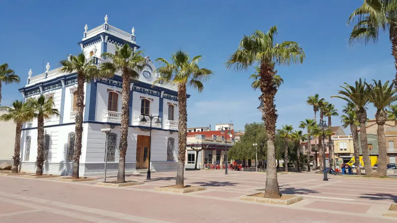 Vista de Les Alqueries-Alquerías del Niño Perdido para el directorio de Empresas de alquiler de maquinaria