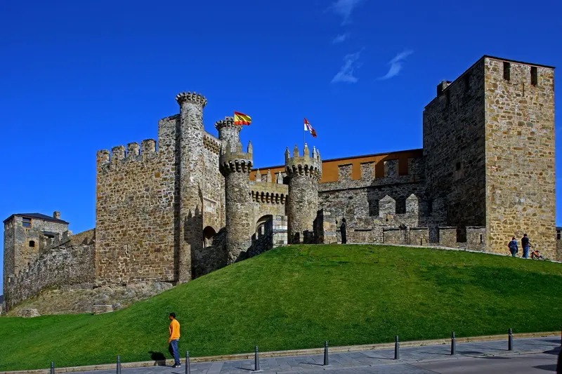 Vista de Ponferrada para el directorio de Empresas de alquiler de maquinaria