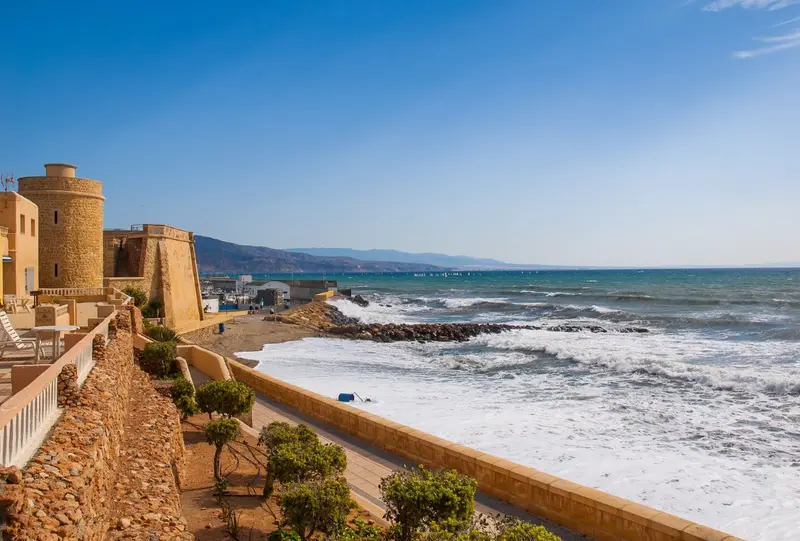 Vista de Roquetas de Mar para el directorio de Empresas de alquiler de maquinaria