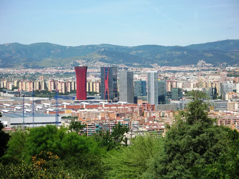 Vista de L'Hospitalet de Llobregat para el directorio de Empresas de alquiler de maquinaria